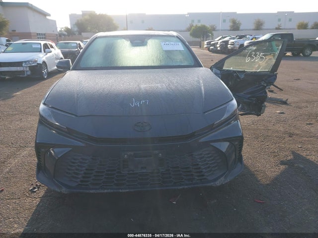 4T1DBADK1SU011044 Toyota CAMRY SE