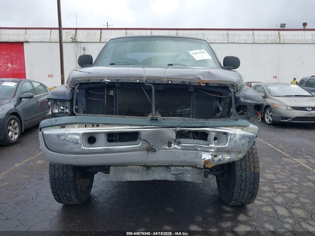 1999 Dodge Ram 2500 St მანქანა იყიდება აუქციონზე, vin: 3B7KF23Z8XG211305, აუქციონის ნომერი: 44876340