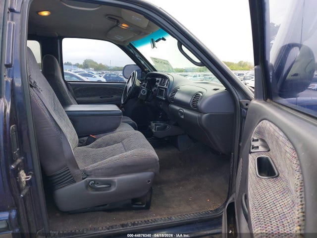 1999 Dodge Ram 2500 St მანქანა იყიდება აუქციონზე, vin: 3B7KF23Z8XG211305, აუქციონის ნომერი: 44876340