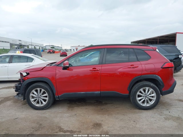 Продажа на аукционе авто 2023 Toyota Corolla Cross Le, vin: 7MUCAAAG6PV045405, номер лота: 44876369