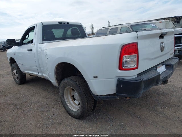 3C63RRAL8NG333556 RAM 3500 Tradesman 4x4 8&#039; Box