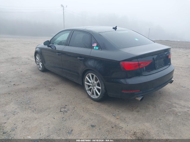 Продаж на аукціоні авто 2015 Audi A3 2.0t Premium, vin: WAUEFGFF7F1133248, номер лоту: 44876464