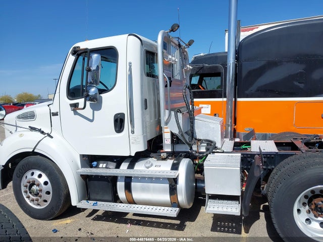Продажа на аукционе авто 2016 Freightliner M2 112 Medium Duty, vin: 1FUJC5DV7GHHT7654, номер лота: 44876465