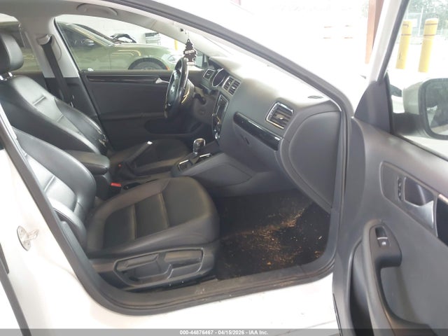 Продаж на аукціоні авто 2016 Volkswagen Jetta 1.8t Sel, vin: 3VWL07AJ0GM327113, номер лоту: 44876467