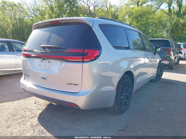 2026 CHRYSLER PACIFICA 2C4RC1GG7TR162161 Photo 3