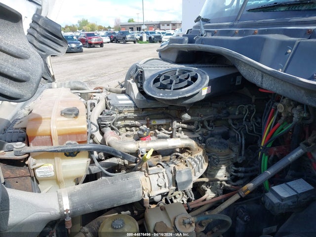 Freightliner Cascadia 125 2014 3AKJGEDV0ESFR1021 Image 10