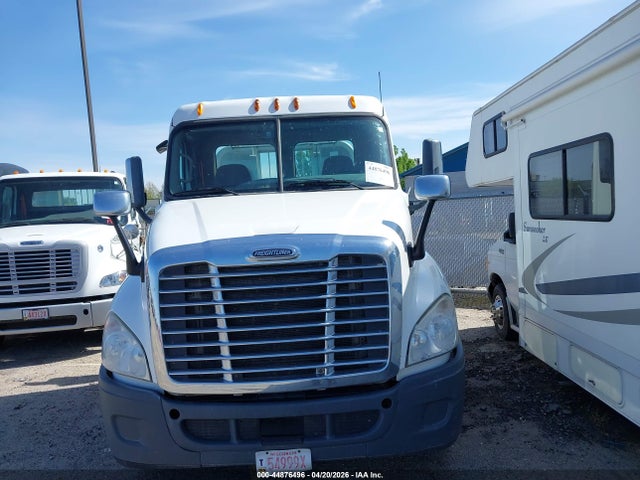 Freightliner Cascadia 125 2014 3AKJGEDV0ESFR1021 Image 12
