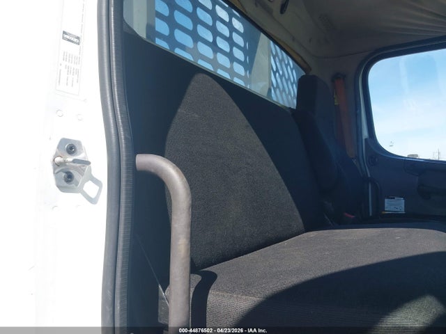 Продаж на аукціоні авто 2017 Freightliner M2 106, vin: 1FVACWDU5HHJB9817, номер лоту: 44876502