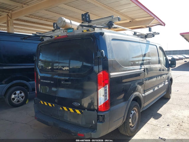 1FTYE1YM5KKA41524 Ford Transit-150
