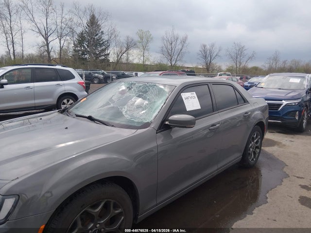 Aukcja sprzedaży 2017 Chrysler 300 300s Awd, vin: 2C3CCAGG3HH604120, numer aukcji: 44876528