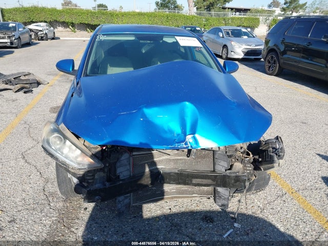 KMHD84LF2HU409246 Hyundai ELANTRA SE