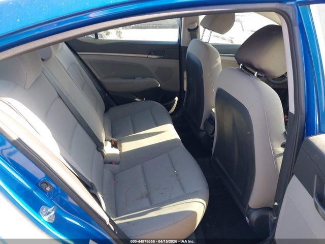 KMHD84LF2HU409246 Hyundai ELANTRA SE