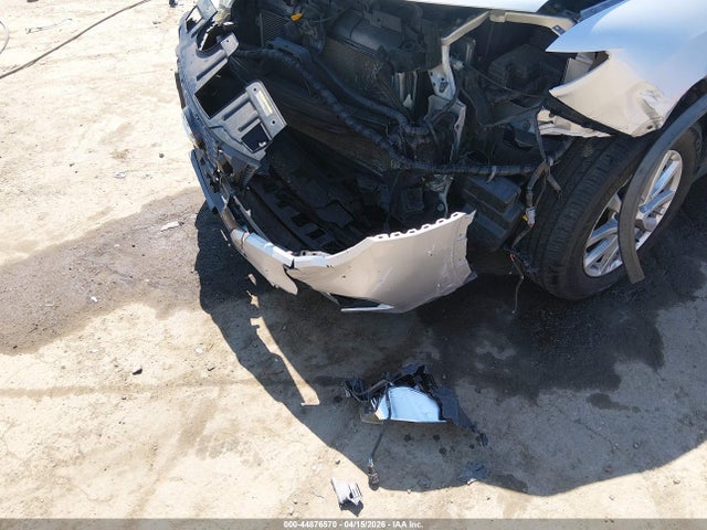 JN8AT2MV5HW016074 Nissan ROGUE SV