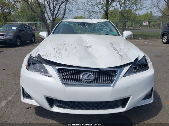 44876592 :رقم المزاد ، JTHCF5C20D5063757 vin ، 2013 Lexus Is 250 مزاد بيع