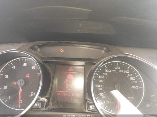 Aukcja sprzedaży 2011 Audi A5 2.0t Premium, vin: WAURFAFR2BA042567, numer aukcji: 44876622