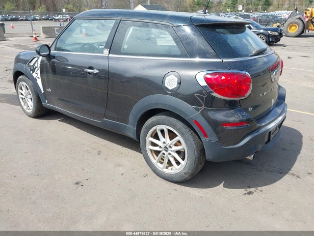 2015 MINI PACEMAN WMWSS7C52FWN70751 Photo 2