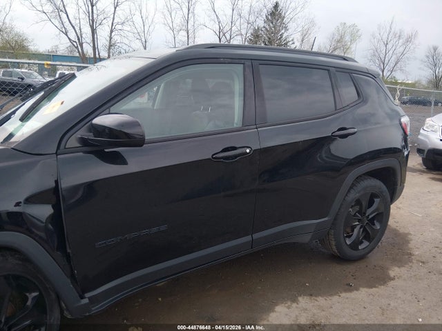 44876648 :رقم المزاد ، 3C4NJDBB2KT787614 vin ، 2019 Jeep Compass Altitude 4x4 مزاد بيع