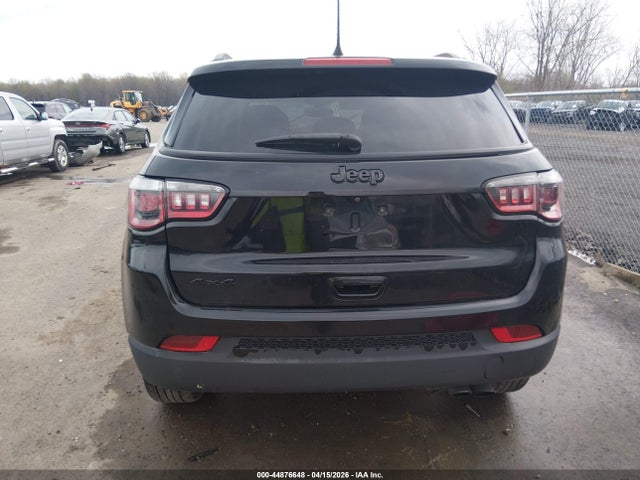 44876648 :رقم المزاد ، 3C4NJDBB2KT787614 vin ، 2019 Jeep Compass Altitude 4x4 مزاد بيع