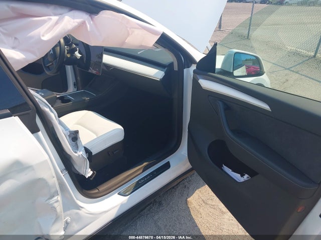 Продаж на аукціоні авто 2023 Tesla Model Y Performance Dual Motor All-wheel Drive, vin: 7SAYGDEF5PF594439, номер лоту: 44876670