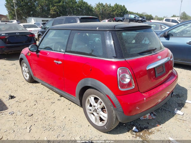2012 MINI COOPER WMWSU3C54CT542708 Photo 2