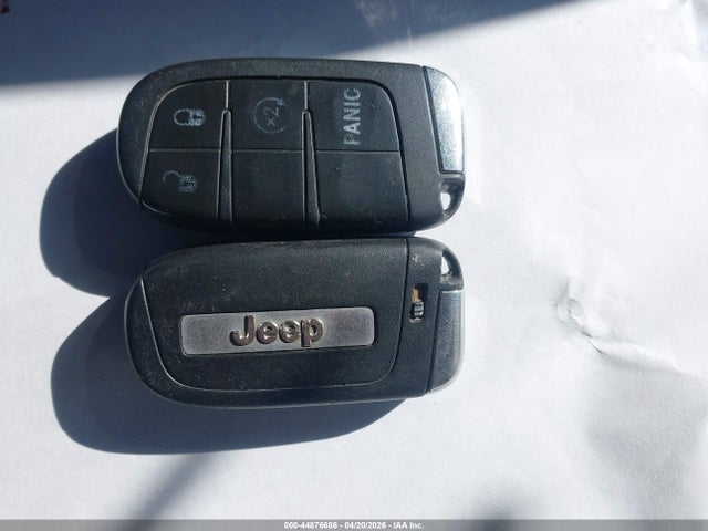 Aukcja sprzedaży 2015 Jeep Renegade Latitude, vin: ZACCJBBT0FPB65974, numer aukcji: 44876686