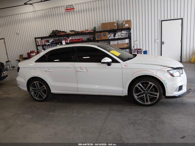 Aukcja sprzedaży 2017 Audi A3 2.0t Premium, vin: WAUAUGFFXH1043048, numer aukcji: 44876700
