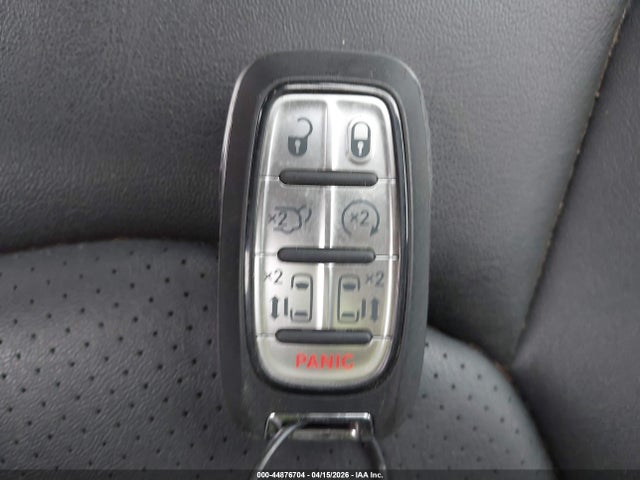 Продажа на аукционе авто 2025 Chrysler Pacifica Select, vin: 2C4RC1BG5SR600570, номер лота: 44876704