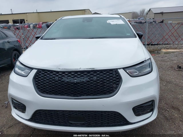 Продажа на аукционе авто 2025 Chrysler Pacifica Select, vin: 2C4RC1BG5SR600570, номер лота: 44876704