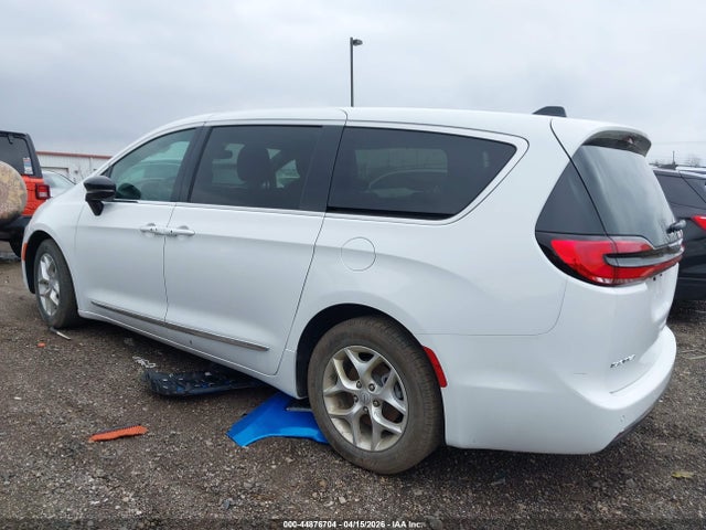 Продажа на аукционе авто 2025 Chrysler Pacifica Select, vin: 2C4RC1BG5SR600570, номер лота: 44876704