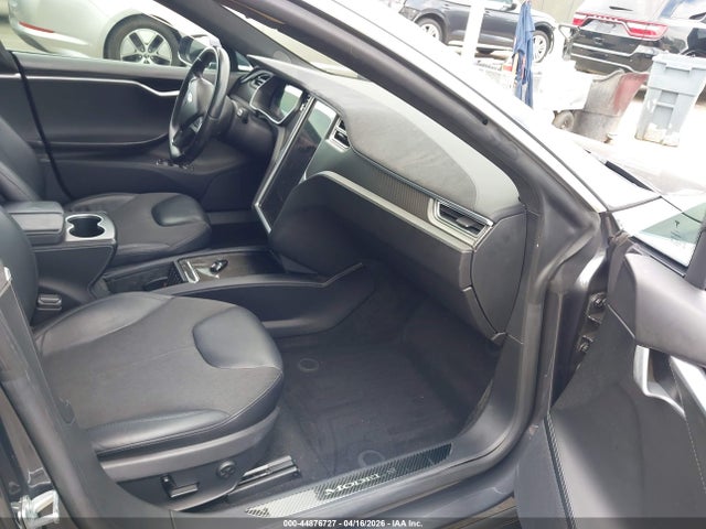Tesla Model S 60/70/75/85 2016 5YJSA1E14GF139766 Image 5