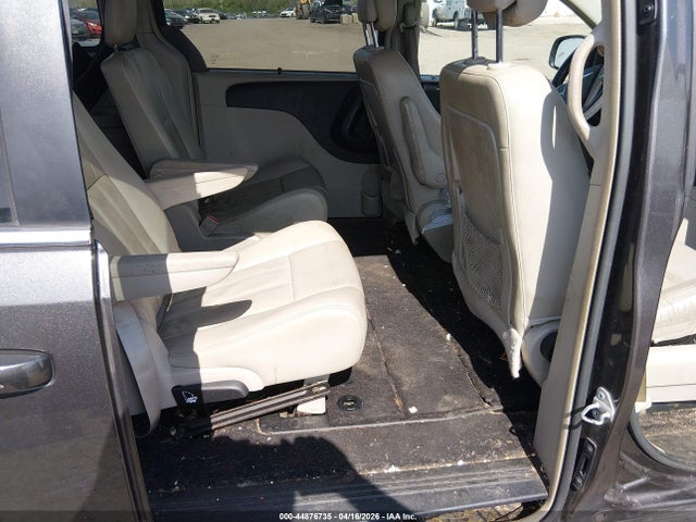 Aukcja sprzedaży 2015 Chrysler Town & Country Touring, vin: 2C4RC1BG1FR520592, numer aukcji: 44876735