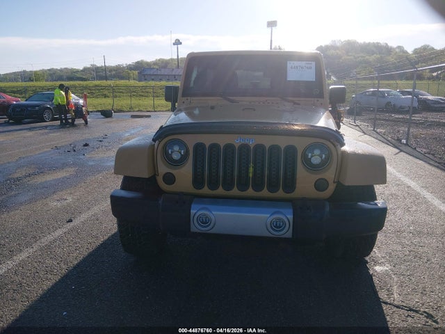 44876760 :رقم المزاد ، 1C4BJWEG4DL640232 vin ، 2013 Jeep Wrangler Unlimited Sahara مزاد بيع