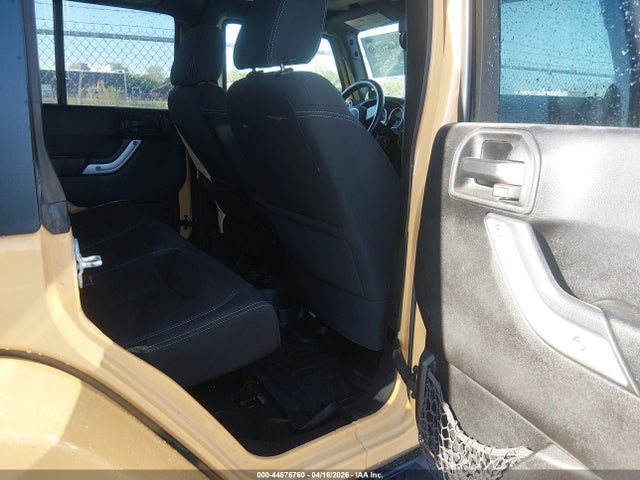 44876760 :رقم المزاد ، 1C4BJWEG4DL640232 vin ، 2013 Jeep Wrangler Unlimited Sahara مزاد بيع