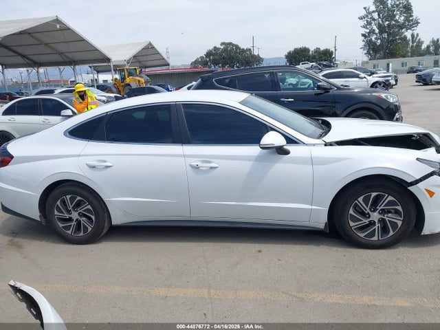 Продаж на аукціоні авто 2023 Hyundai Sonata Hybrid Blue, vin: KMHL24JJ0PA060351, номер лоту: 44876772