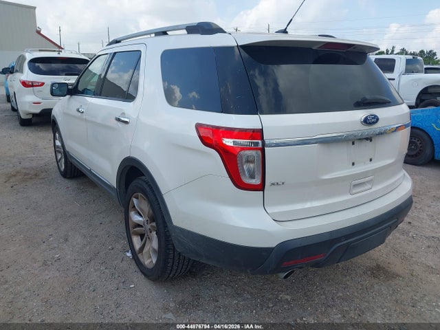 44876794 :رقم المزاد ، 1FMHK8D81BGA93581 vin ، 2011 Ford Explorer Xlt مزاد بيع