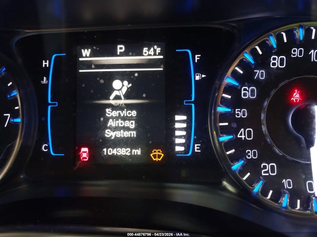 2015 Chrysler 200 Limited მანქანა იყიდება აუქციონზე, vin: 1C3CCCAB3FN642041, აუქციონის ნომერი: 44876796