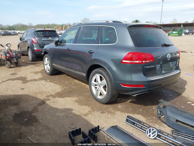 Продажа на аукционе авто 2012 Volkswagen Touareg Vr6 Lux, vin: WVGEF9BP3CD008220, номер лота: 44876807