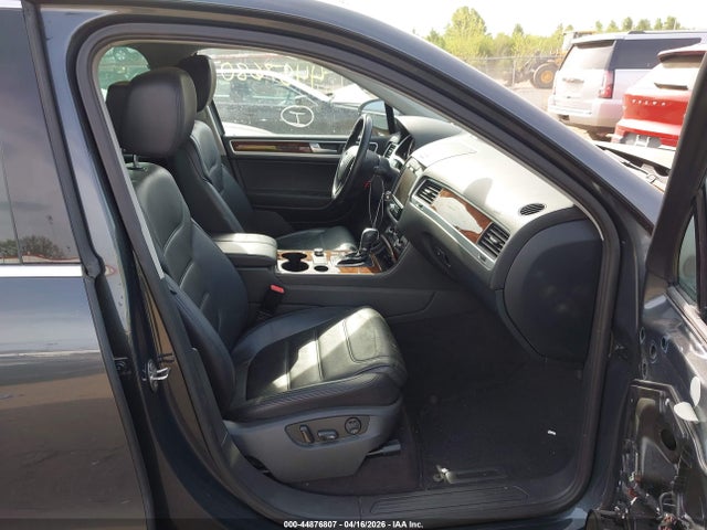 Продажа на аукционе авто 2012 Volkswagen Touareg Vr6 Lux, vin: WVGEF9BP3CD008220, номер лота: 44876807