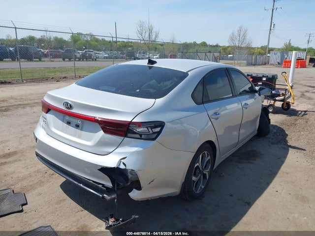 Продажа на аукционе авто 2020 Kia Forte Lxs, vin: 3KPF24ADXLE173016, номер лота: 44876814