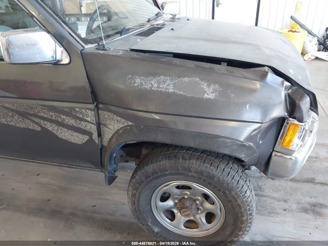 44876821 :رقم المزاد ، 1N6HD16Y9SC333807 vin ، 1995 Nissan Truck King Cab Se/king Cab Xe مزاد بيع