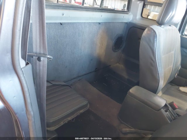 44876821 :رقم المزاد ، 1N6HD16Y9SC333807 vin ، 1995 Nissan Truck King Cab Se/king Cab Xe مزاد بيع