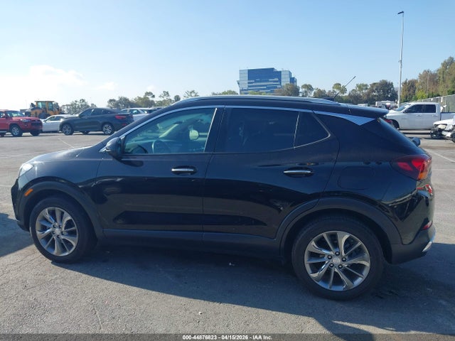 44876823 :رقم المزاد ، KL4MMFSLXMB149813 vin ، 2021 Buick Encore Gx Fwd Essence مزاد بيع