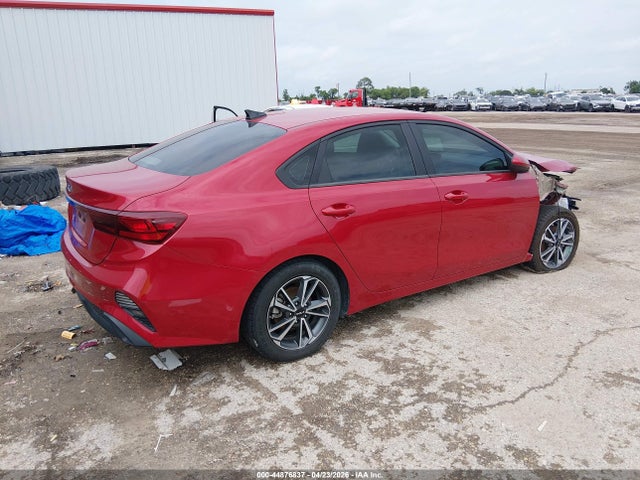 44876837 :رقم المزاد ، 3KPF24AD3NE462824 vin ، 2022 Kia Forte Lxs مزاد بيع