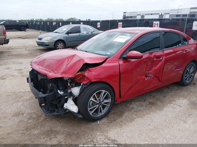 44876837 :رقم المزاد ، 3KPF24AD3NE462824 vin ، 2022 Kia Forte Lxs مزاد بيع