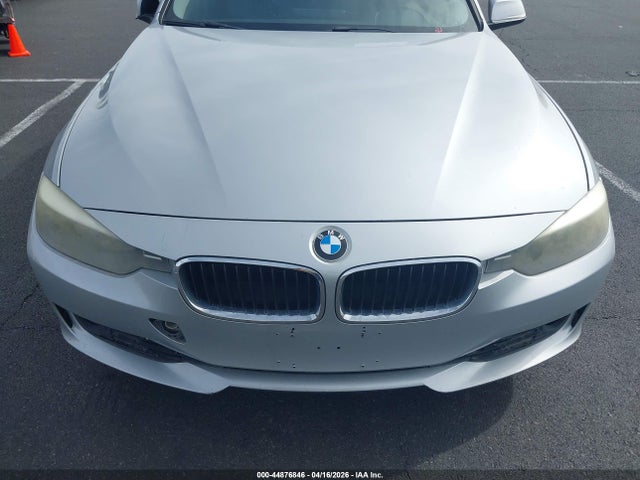 Продажа на аукционе авто 2013 Bmw 328i, vin: WBA3C1C57DF443652, номер лота: 44876846