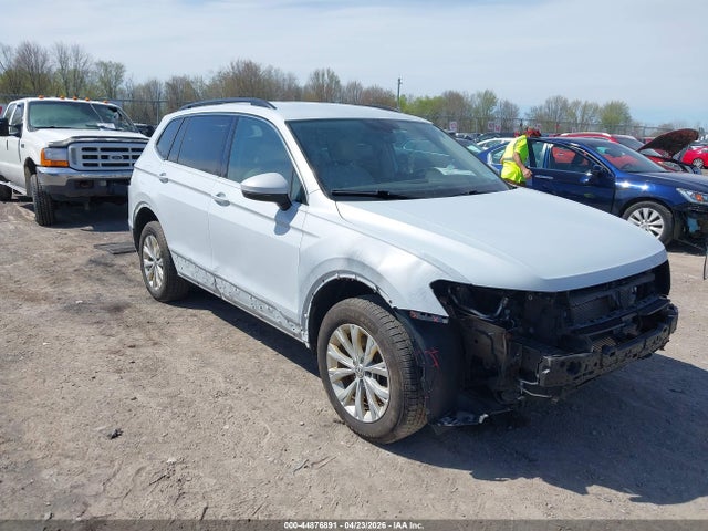 2019 Volkswagen Tiguan 2.0t Se/2.0t Sel/2.0t Sel R-line/2.0t Sel R-line Black მანქანა იყიდება აუქციონზე, vin: 3VV2B7AX7KM045879, აუქციონის ნომერი: 44876891