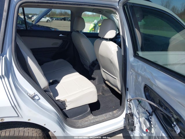 2019 Volkswagen Tiguan 2.0t Se/2.0t Sel/2.0t Sel R-line/2.0t Sel R-line Black მანქანა იყიდება აუქციონზე, vin: 3VV2B7AX7KM045879, აუქციონის ნომერი: 44876891