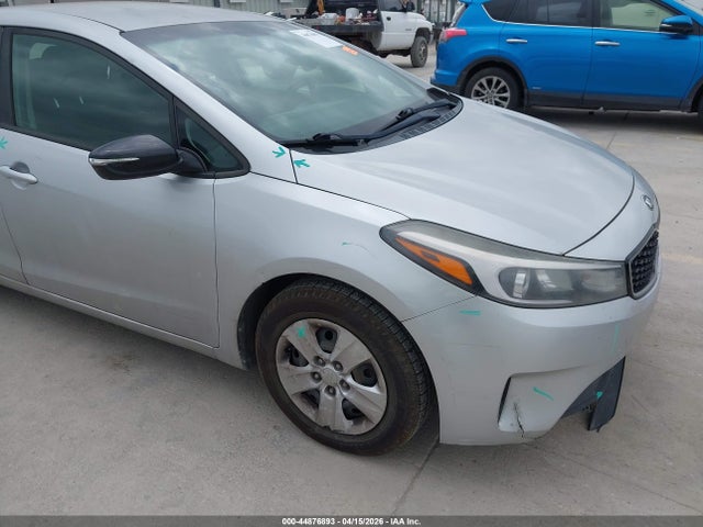 Продаж на аукціоні авто 2018 Kia Forte Lx, vin: KNAFK5A85J5774011, номер лоту: 44876893