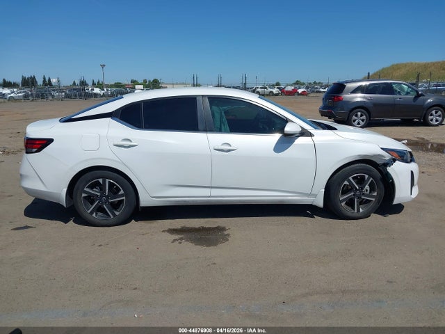 Продажа на аукционе авто 2024 Nissan Sentra Sv Xtronic Cvt, vin: 3N1AB8CV0RY213489, номер лота: 44876908