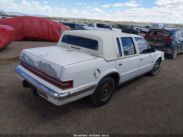 1993 CHRYSLER IMPERIAL 1C3XV56L6PD174791 Photo 3